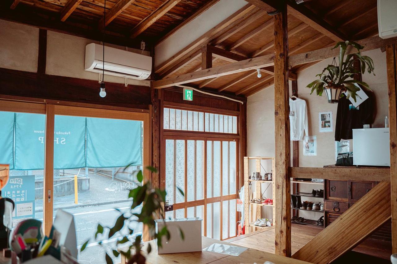 Fukuoka Guesthouse Ship Exterior photo