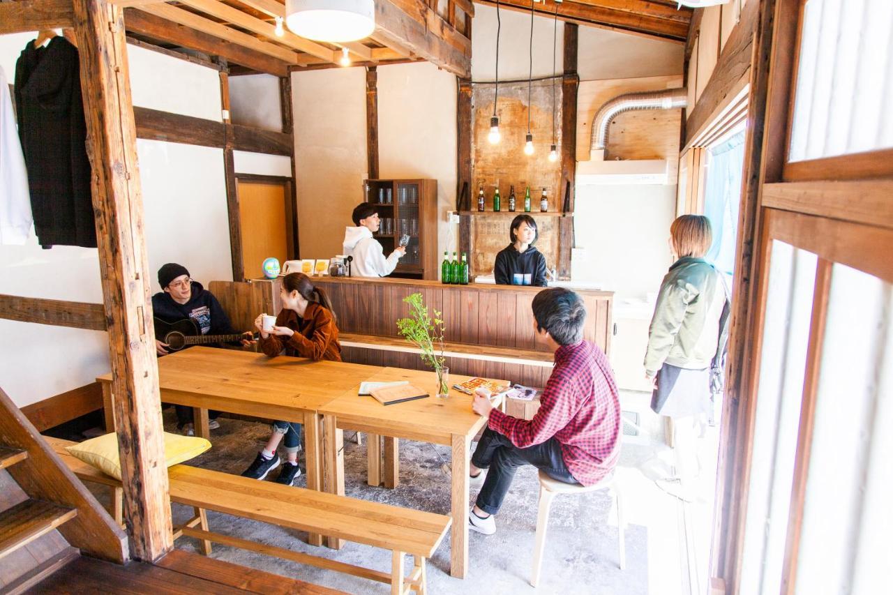 Fukuoka Guesthouse Ship Exterior photo